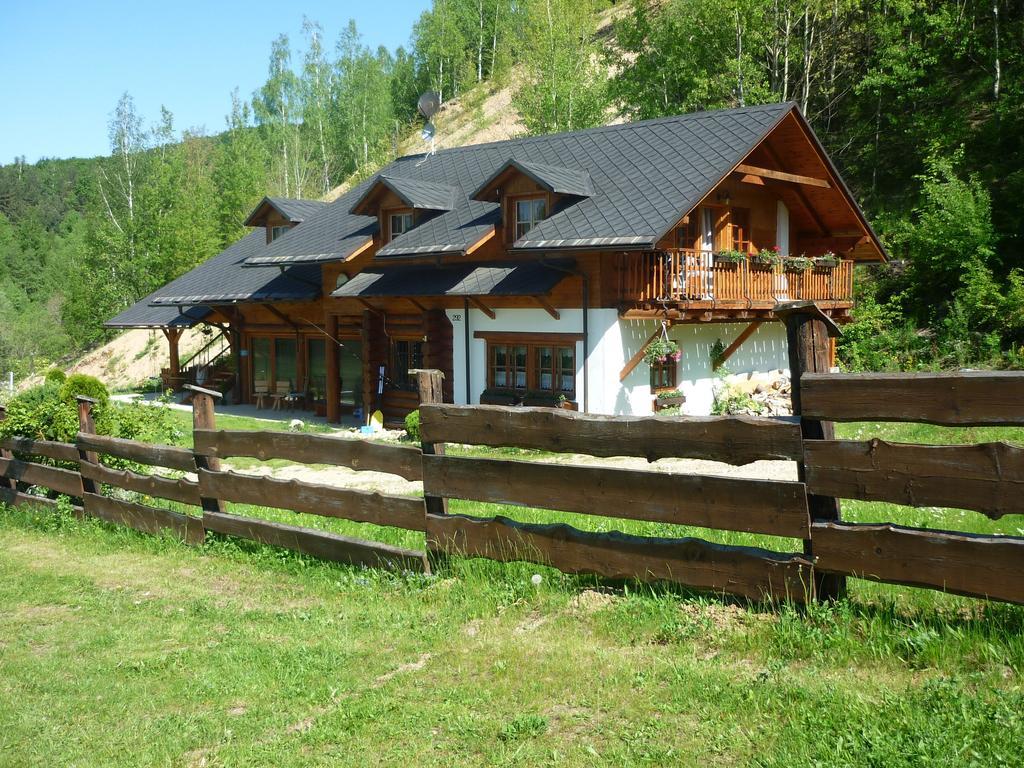 Rezidence U Jezera Hotel Jeseník Exterior foto